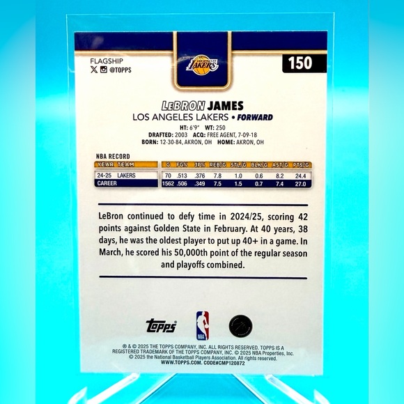 2025 Topps 🔥LeBron James St. James "DOUBLE ERROR" Blue Back + Halo🔥SSP #150 - Picture 3 of 8